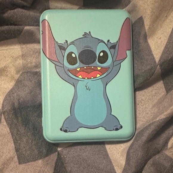 Stitch Other - Blue Stitch MagSafe power bank